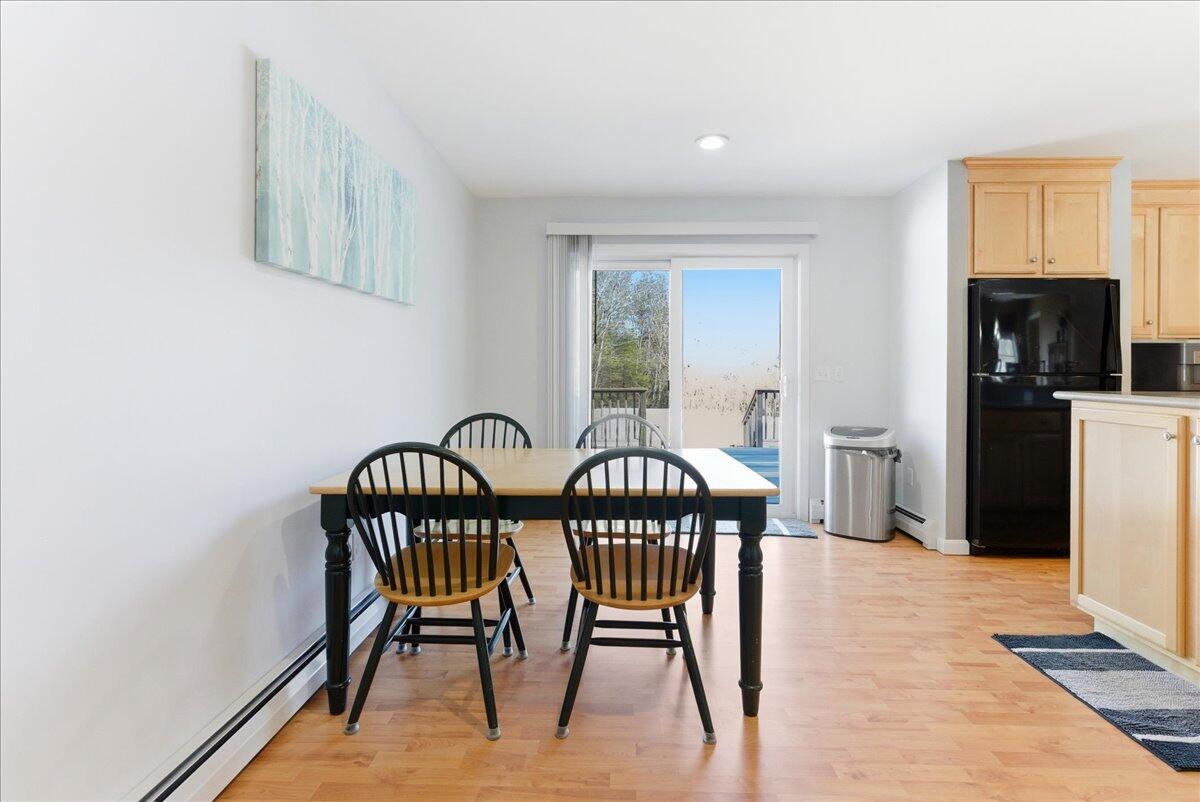 371 Maquoit Road Brunswick, ME 04011 - Photo 8 of 104 037-371 Maquoit Rd_Brunswick_ME-24