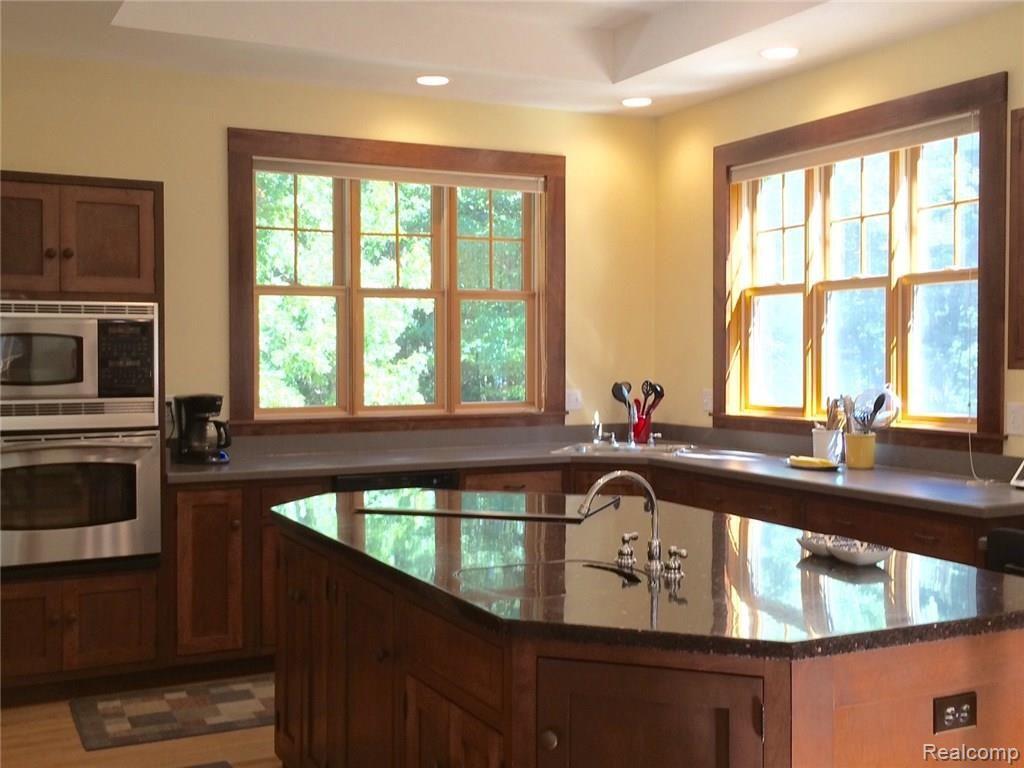 3078 East Sutton Road Dryden, MI 48428 - Photo 11 of 22 3.jpg
