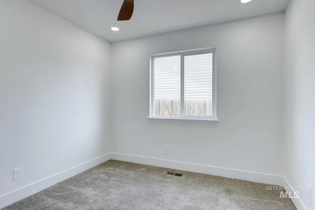 $330,000 | 1009 Gold Creek Drive, Caldwell, ID 83607