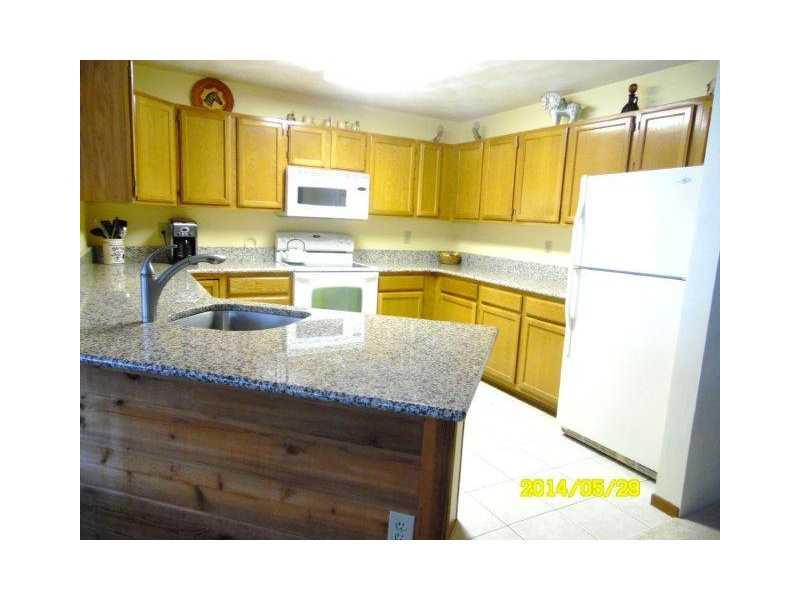1925 South Ridge Way Hidden Valley, PA 15502 - Photo 3 of 18 Kitchen.
