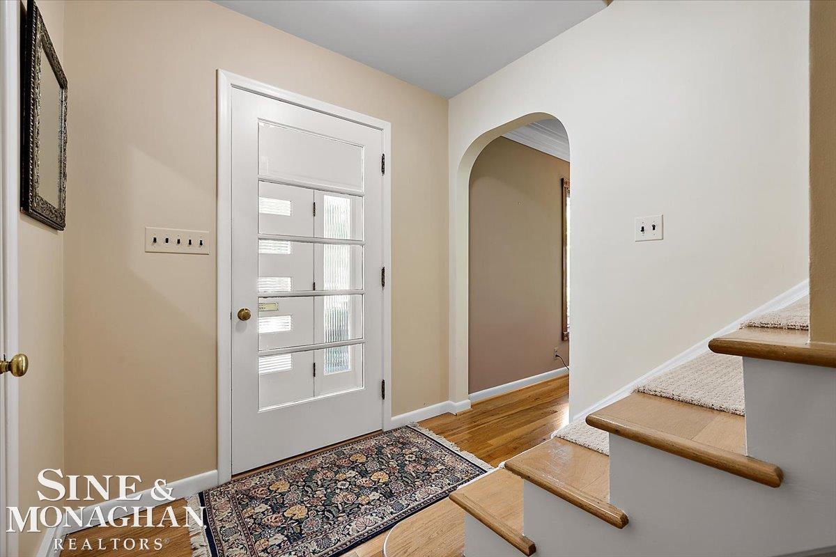 1221 North Renaud Road Grosse Pointe Woods, MI 48236 - Photo 5 of 54