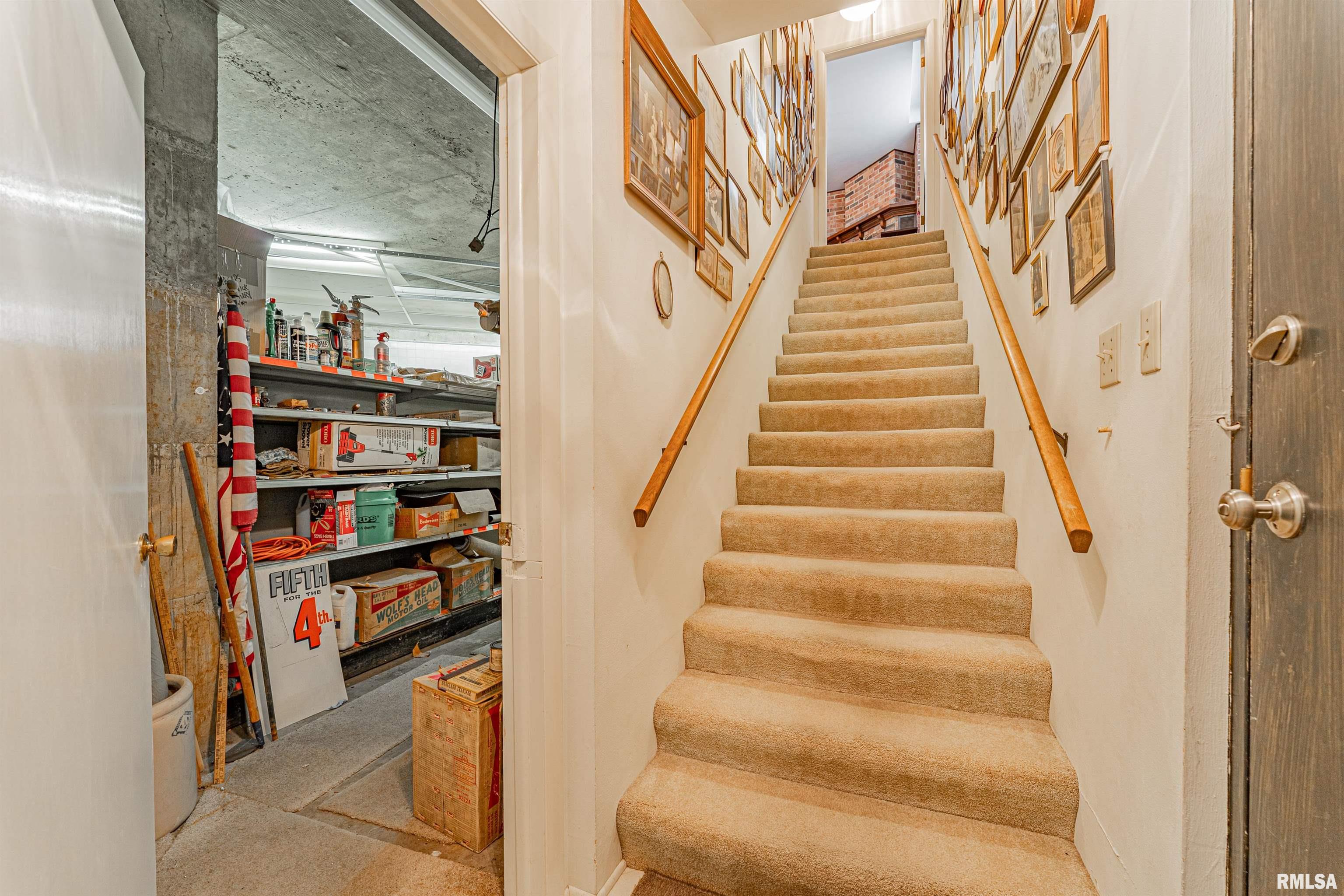 311 South Logan Street Lincoln, IL 62656 - Photo 11 of 50