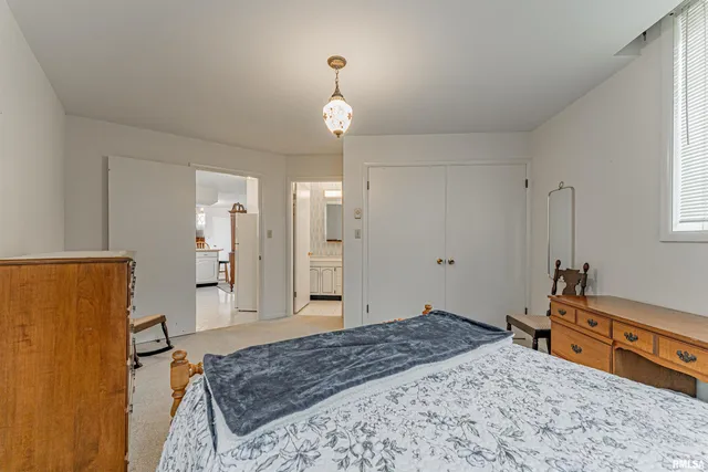 $299,000 | 311 South Logan Street, Lincoln, IL 62656