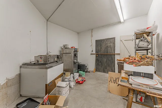 $299,000 | 311 South Logan Street, Lincoln, IL 62656