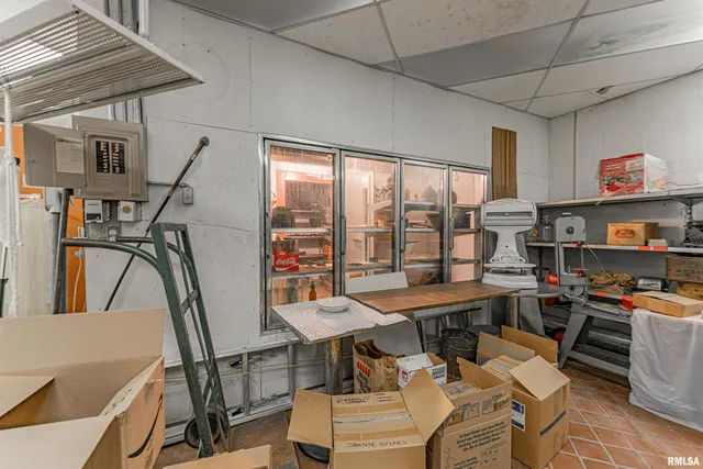 $299,000 | 311 South Logan Street, Lincoln, IL 62656