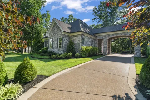 $4,950,000 | 8127 Mountaintop Drive, College Grove, TN 37046