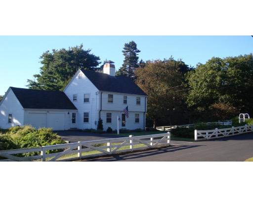 272 Dover Road Westwood, MA 02090 - Photo 1 of 21 Gallery Image 1