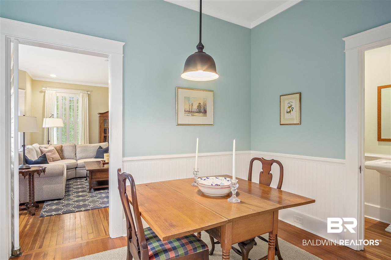 4564 Old Shell Road Mobile, AL 36608 - Photo 10 of 40 Breakfast Room
