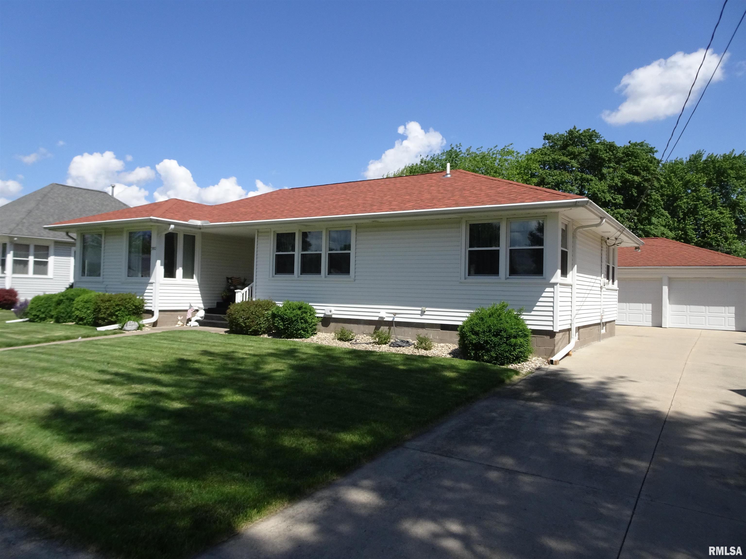 302 West Williams Street Atkinson, IL 61235 - Photo 1 of 14 Gallery Image 1