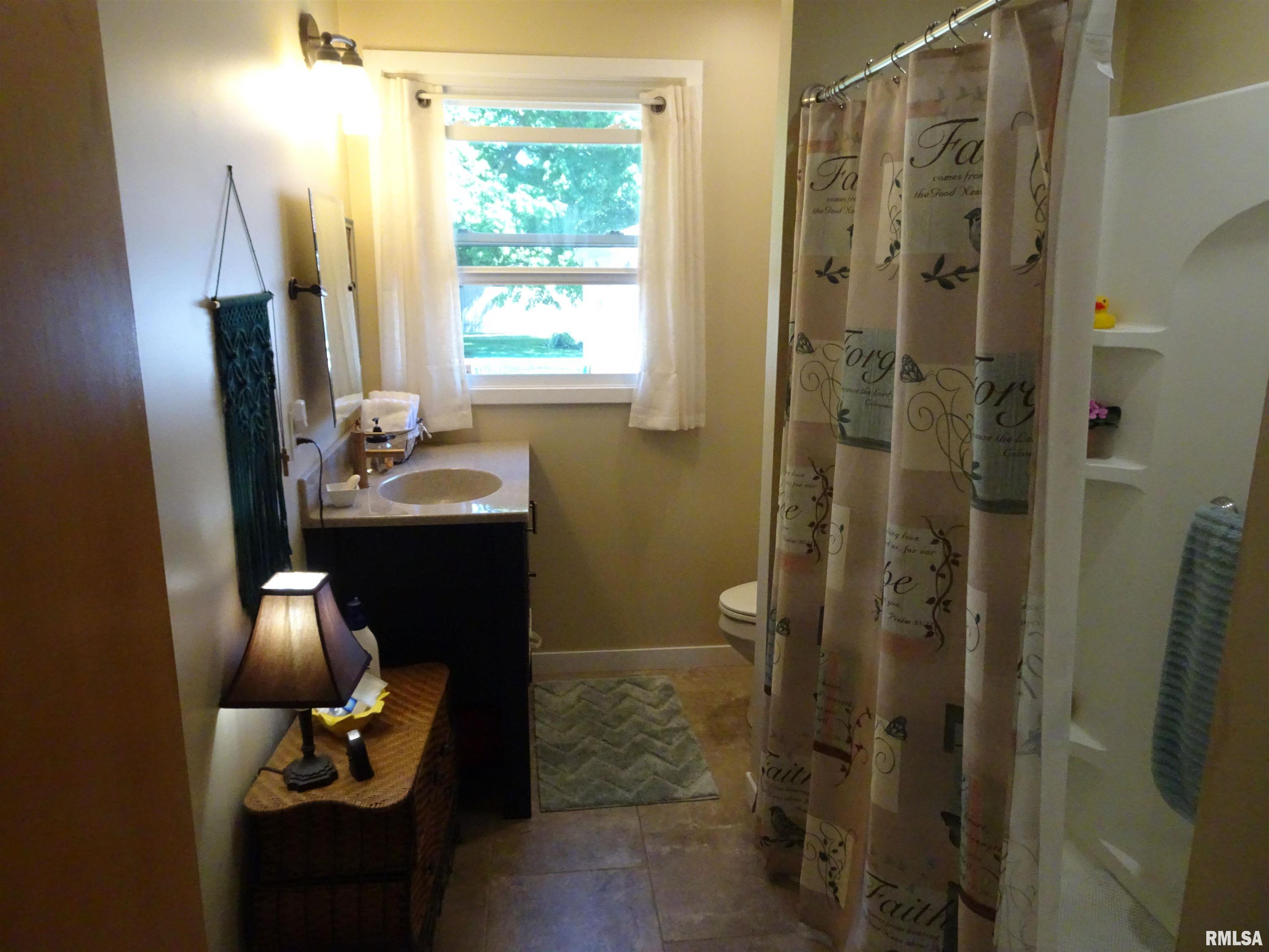 302 West Williams Street Atkinson, IL 61235 - Photo 10 of 14 Gallery Image 10