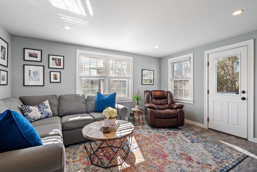 53 Frank Road Weymouth, MA 02191 - Photo 16 of 41 Gallery Image 16