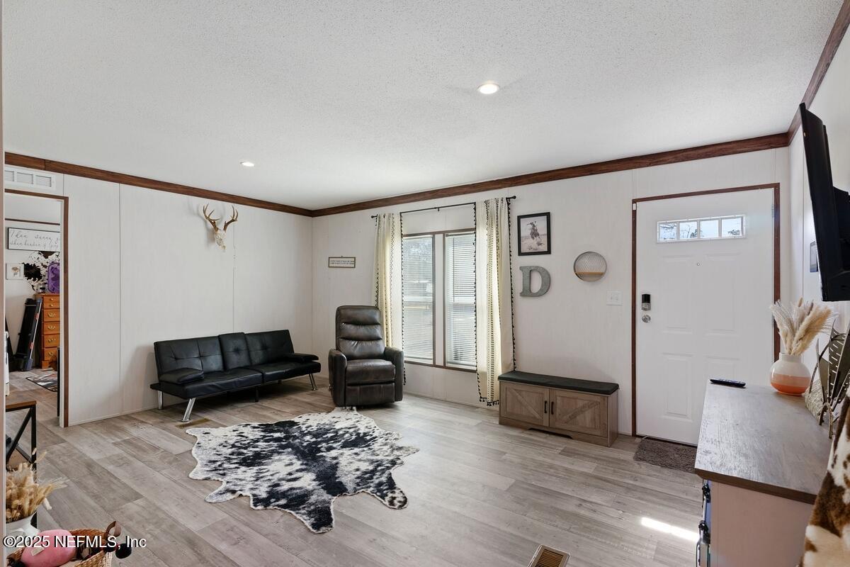 5940 Oak Leaf Road Keystone Heights, FL 32656 - Photo 3 of 20 1200x800_100_1740735655318_1740707924795