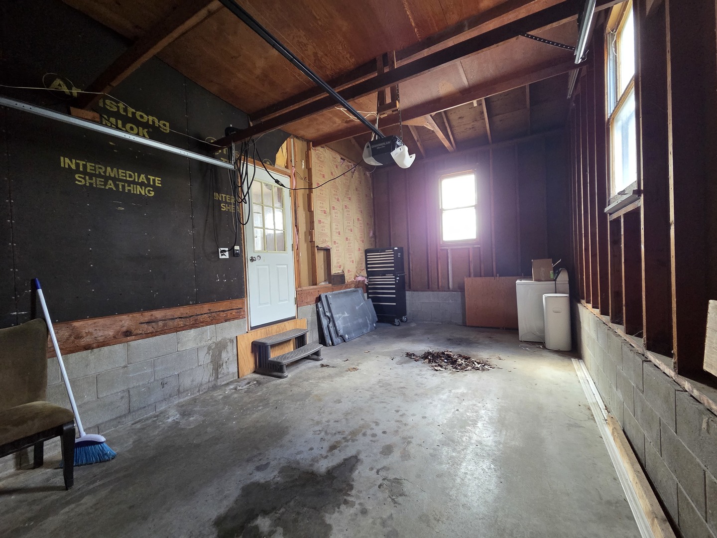 1419 5th Street Camanche, IA 52730 - Photo 14 of 14 a view of a hallway with seating area