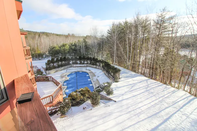 $235,000 | 68 Chamberlain Way, Unit 35B, Hanover, ME 04237