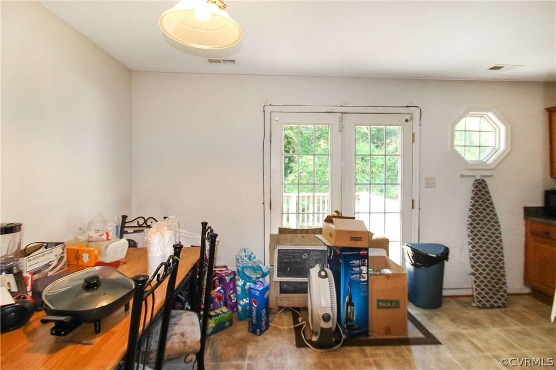 4331 Warwick Road Richmond, VA 23234 - Photo 8 of 20