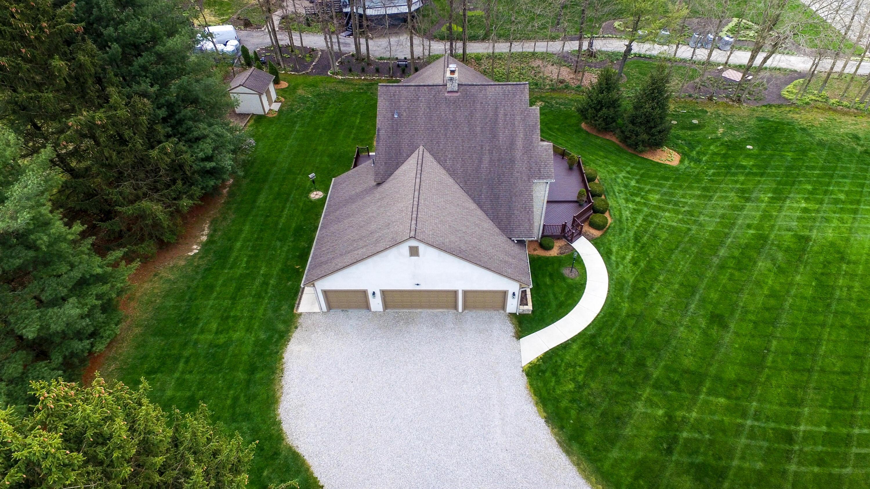 7263 Riverside Drive Powell, OH 43065 - Photo 9 of 16 0009