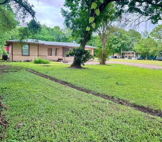 $365,000 | 831 Old Genoa Red Bluff Road, Houston, TX 77034