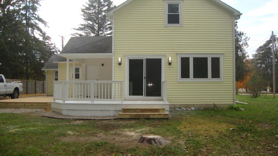 1395 East Mt Morris Road Mount Morris, MI 48458 - Photo 3 of 25 50125947-2.JPG