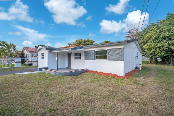 $449,950 | 3531 Northwest 9th Court, Lauderhill, FL 33311