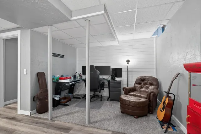 $389,900 | 2 Stames Drive, Appleton, WI 54914