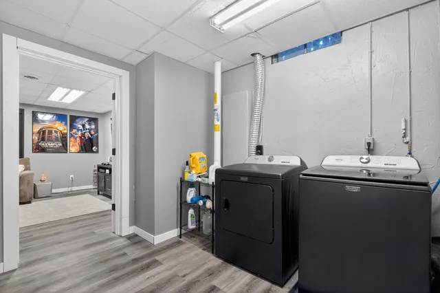 $389,900 | 2 Stames Drive, Appleton, WI 54914