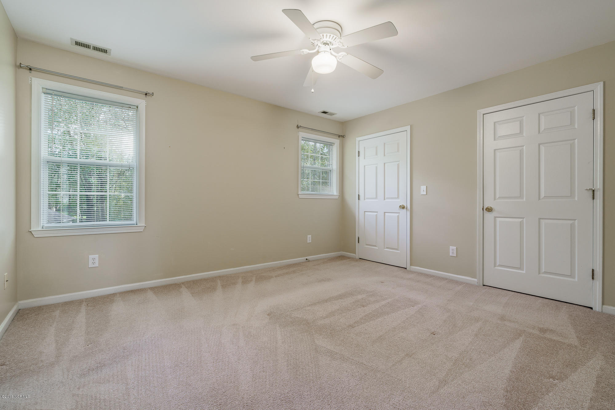 573 Deer Run Road New Bern, NC 28562 - Photo 14 of 33 573 Deer Run Road