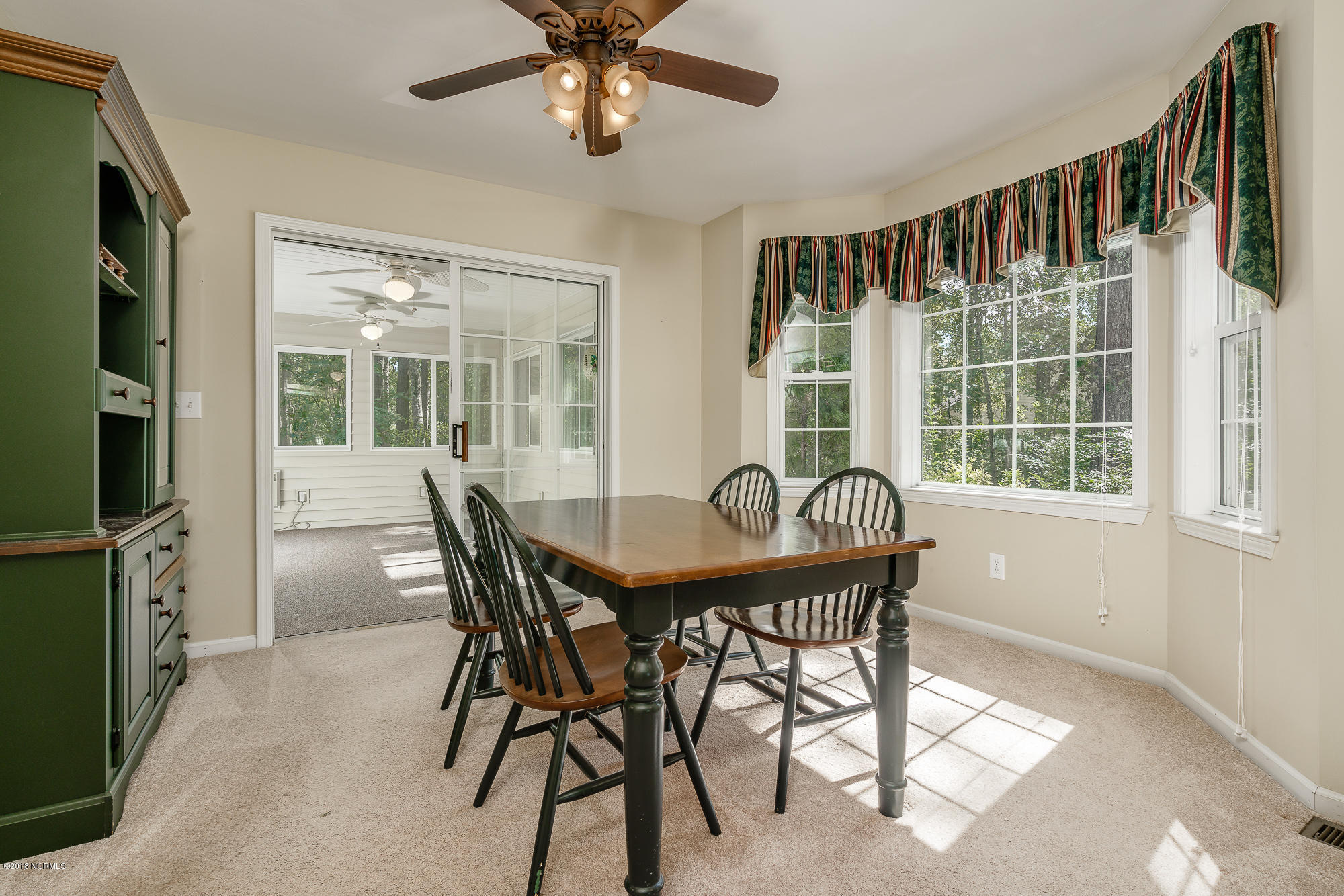573 Deer Run Road New Bern, NC 28562 - Photo 10 of 33 573 Deer Run Road