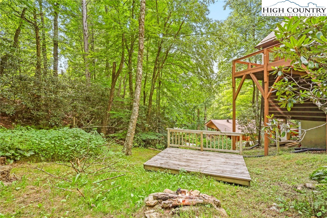 115 Old Chestnut Road Banner Elk, NC 28604 - Photo 39 of 41 Gallery Image 39