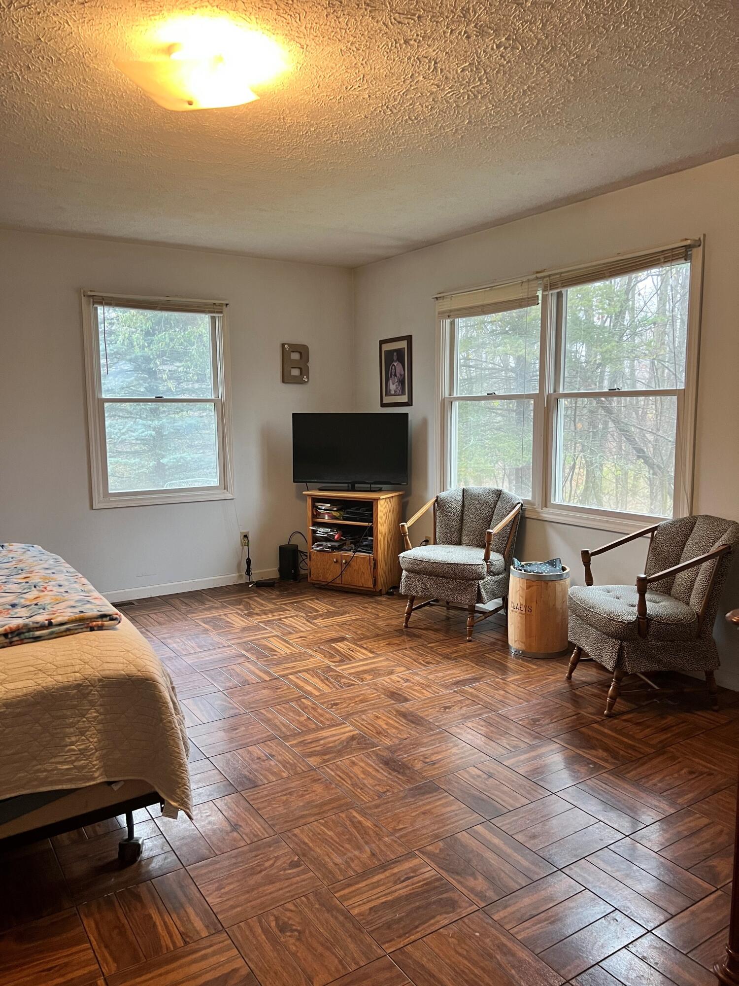 7007 Squawfield Road Pittsford, MI 49271 - Photo 14 of 46 7007 13