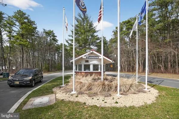 $350,000 | 19 Stamford Place, Southampton, NJ 08088