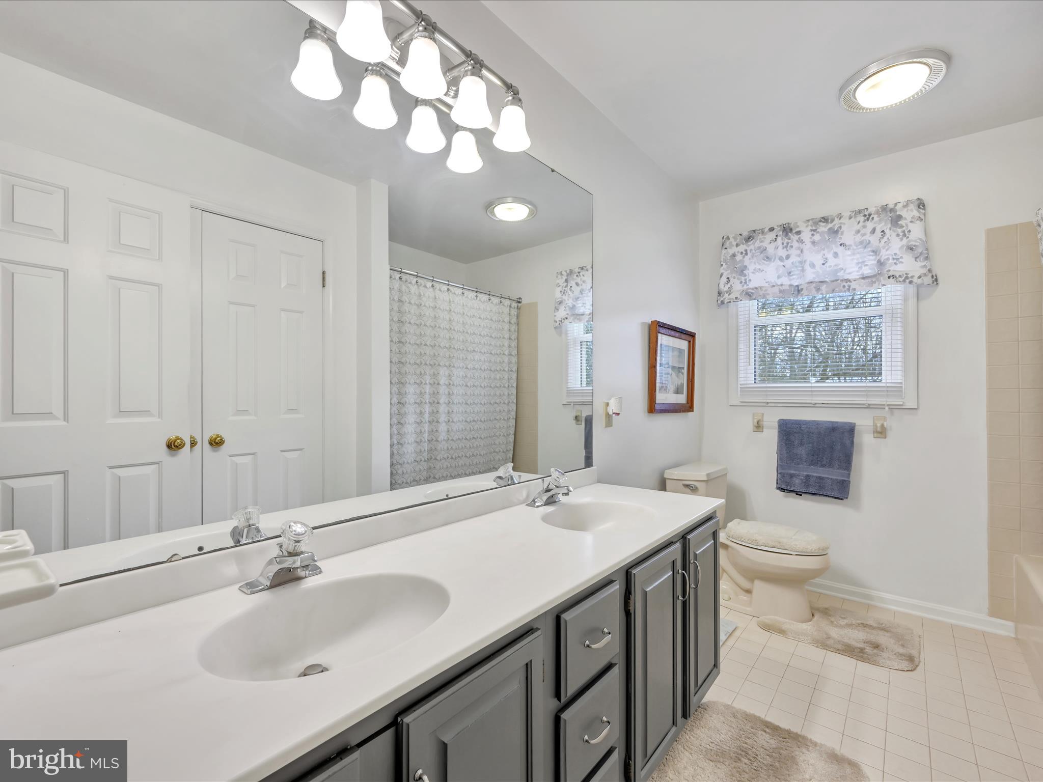 3445 Pebble Ridge Drive York, PA 17402 - Photo 29 of 48 Bathroom