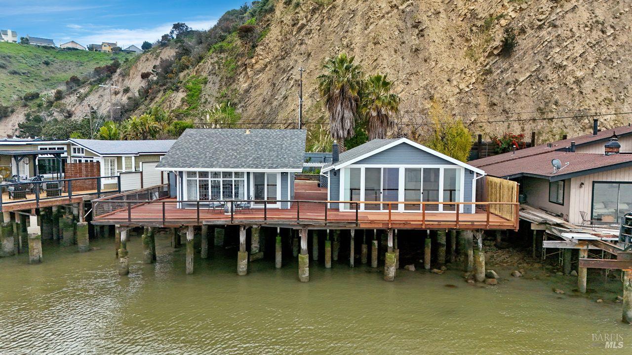 34 Sandy Beach Road Vallejo, CA 94590 - Photo 1 of 63