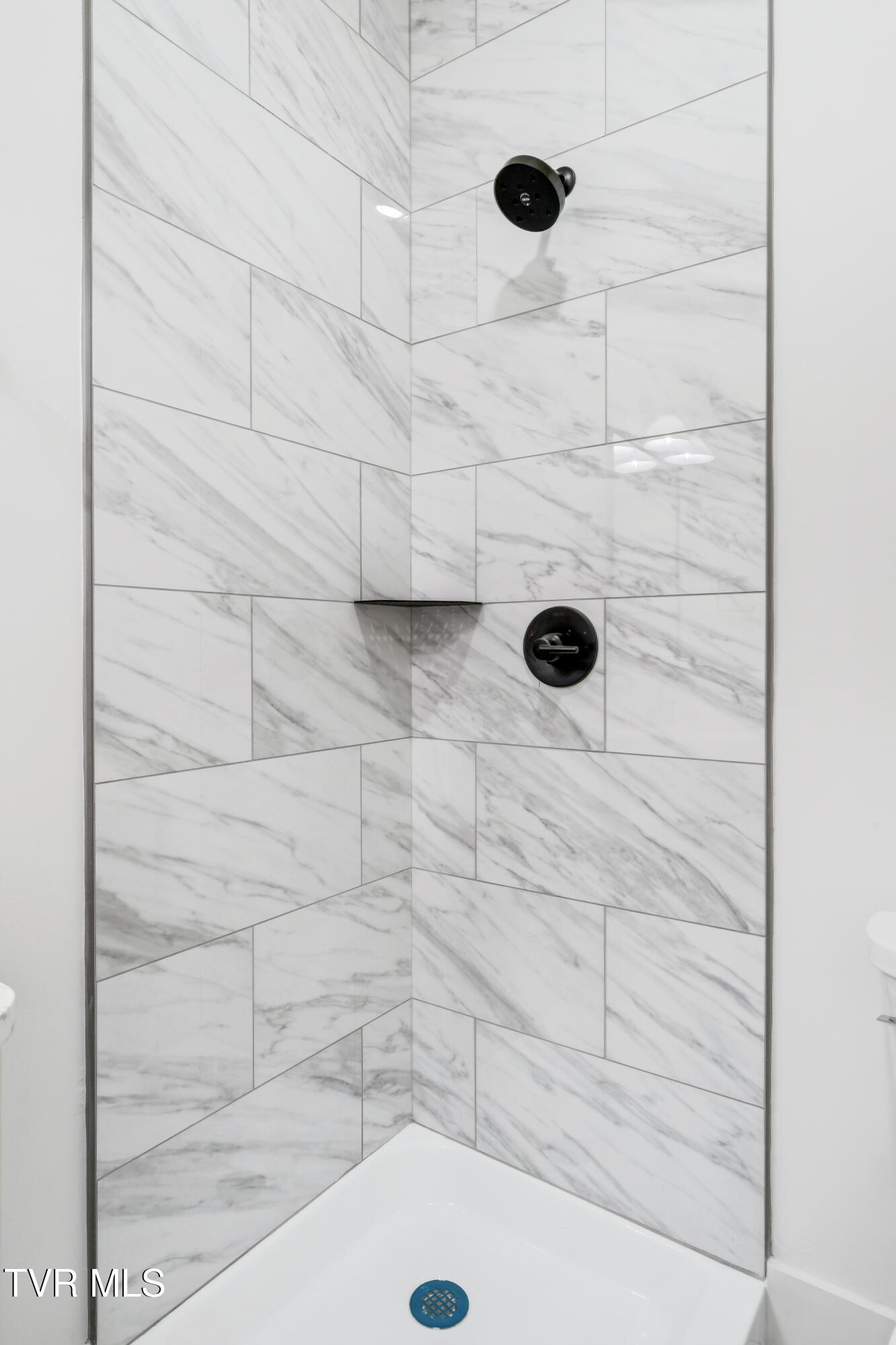 1533 Pactolas Road, Unit 105 Johnson City, TN 37604 - Photo 43 of 49 Pactolas2-12