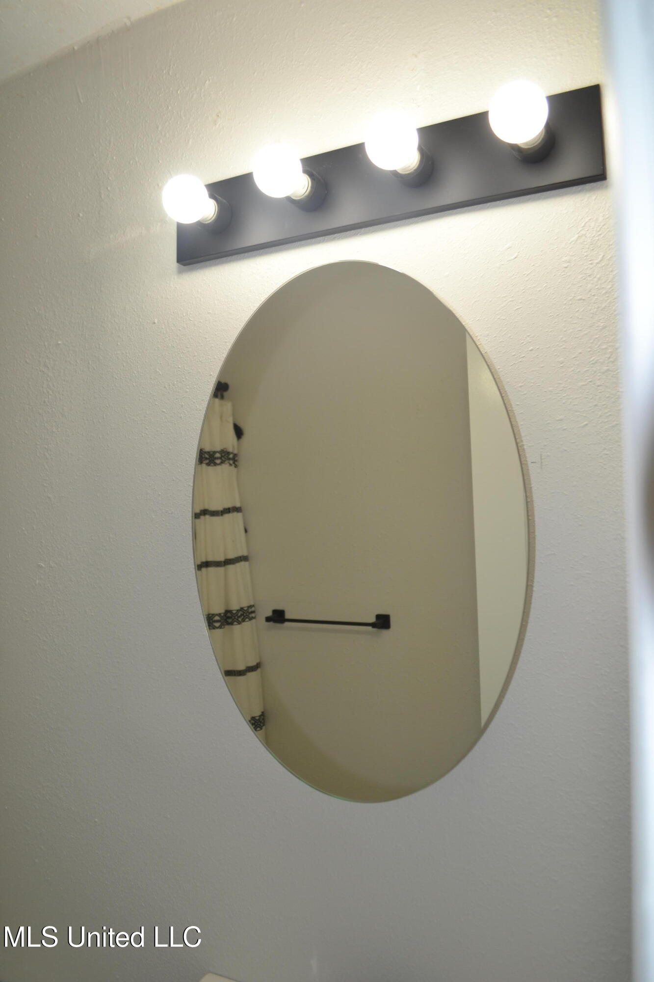 4848 Devon Street Moss Point, MS 39563 - Photo 13 of 20 DSC_0433