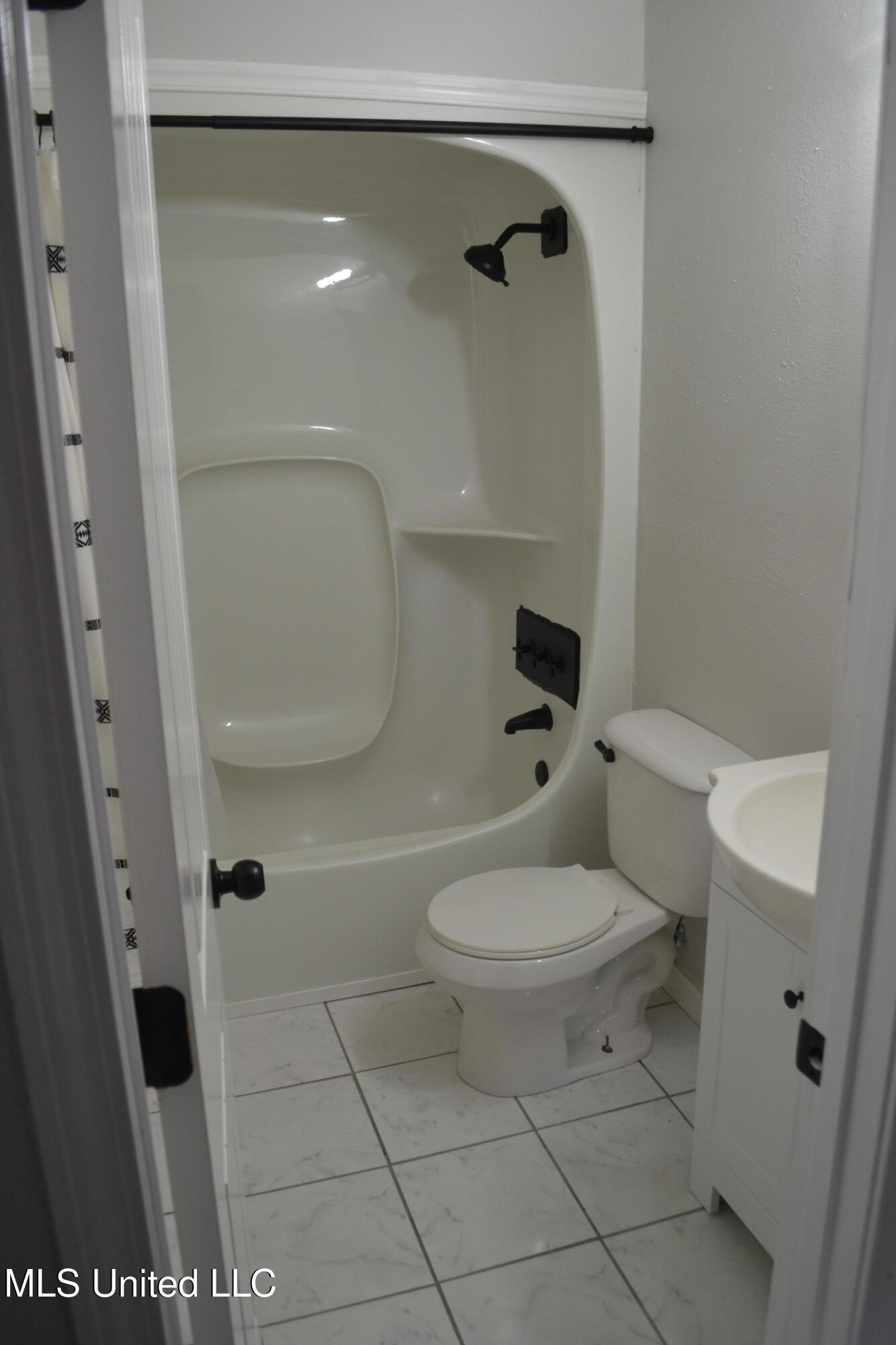 4848 Devon Street Moss Point, MS 39563 - Photo 14 of 20 DSC_0434