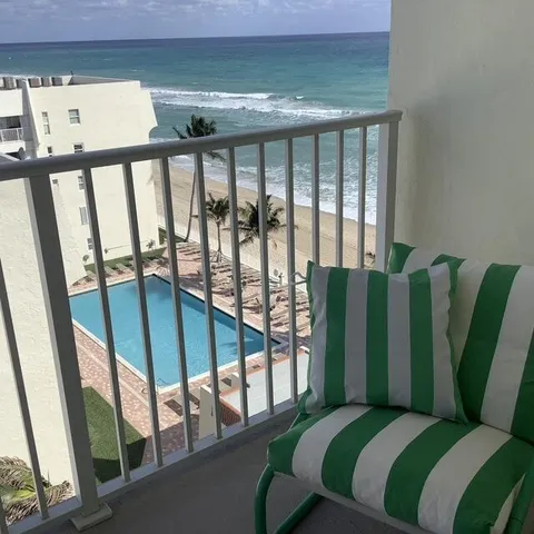 $2,500 | 3540 South Ocean Boulevard, Unit 805, South Palm Beach, FL 33480