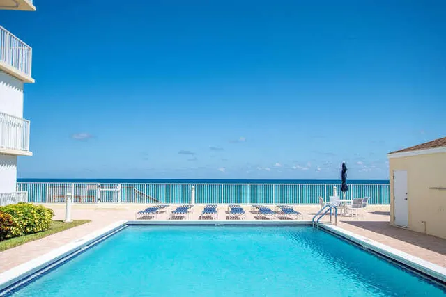 $2,500 | 3540 South Ocean Boulevard, Unit 805, South Palm Beach, FL 33480