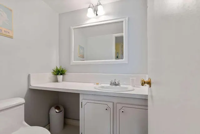 $2,500 | 3540 South Ocean Boulevard, Unit 805, South Palm Beach, FL 33480