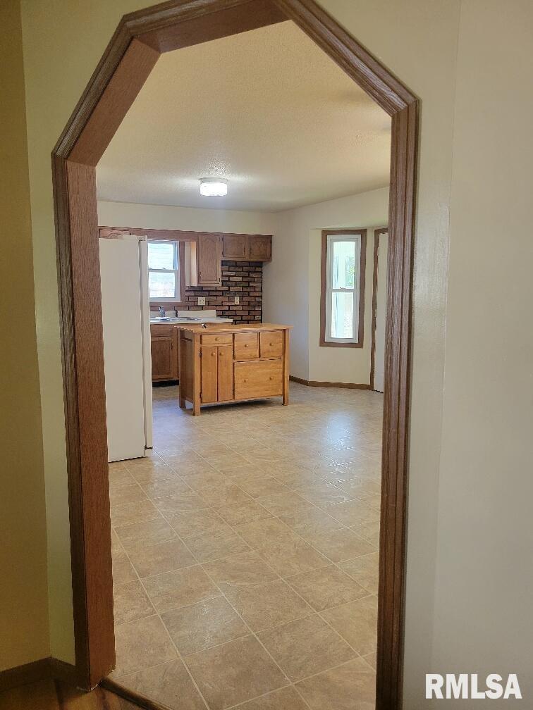 1917 Scarbrough Road Springfield, IL 62702 - Photo 23 of 34