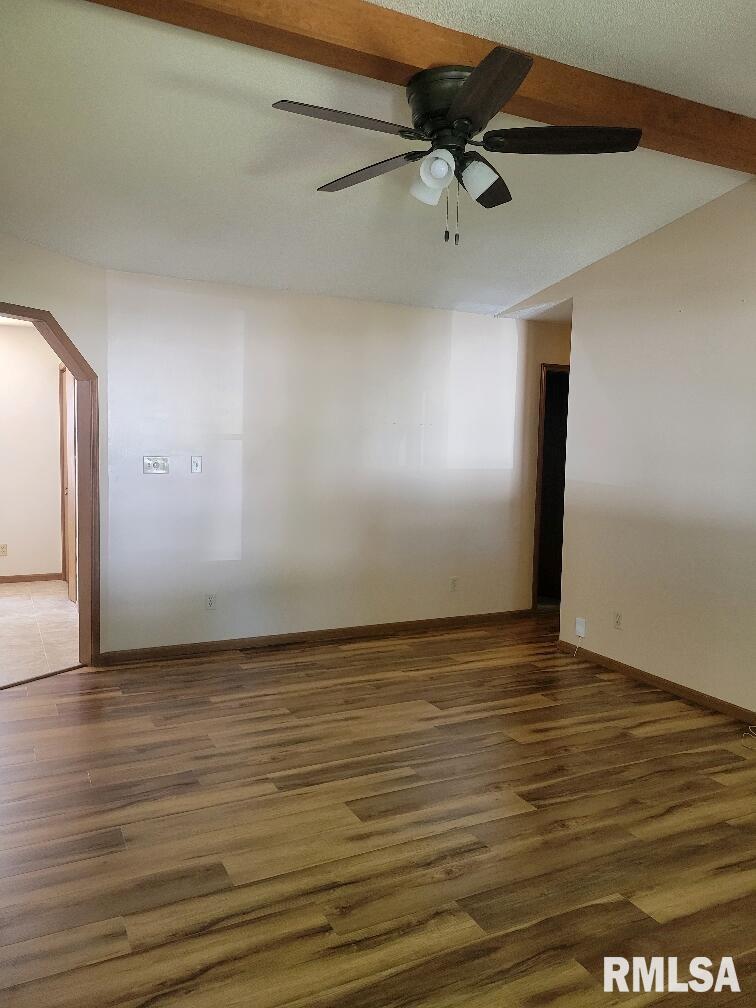 1917 Scarbrough Road Springfield, IL 62702 - Photo 5 of 34