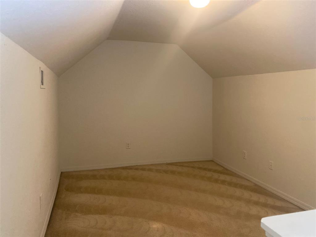 6424 Raleigh Street, Unit 3114 Orlando, FL 32835 - Photo 10 of 11 a view of a room