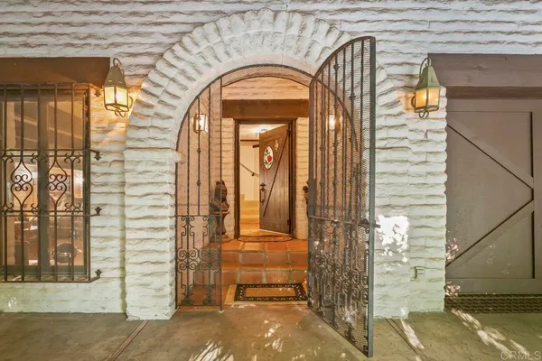 a picture of flowers