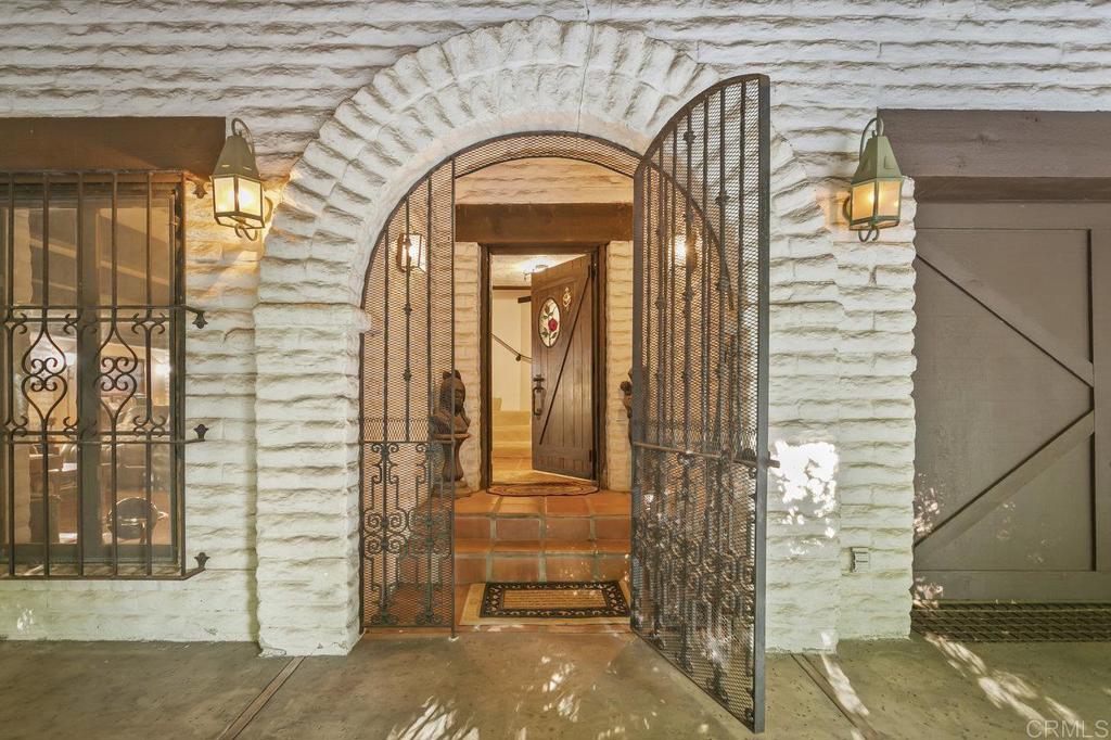 6036 Rainbow Heights Road Fallbrook, CA 92028 - Photo 27 of 70 a view of a door of the house