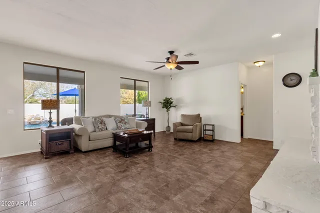 $739,900 | 1678 East Rawhide Street, Gilbert, AZ 85296