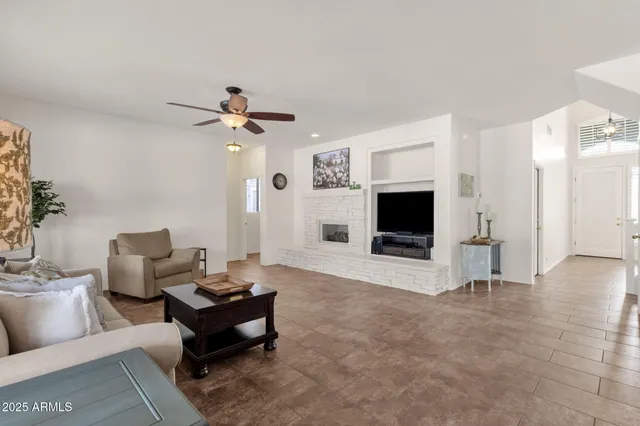 $739,900 | 1678 East Rawhide Street, Gilbert, AZ 85296