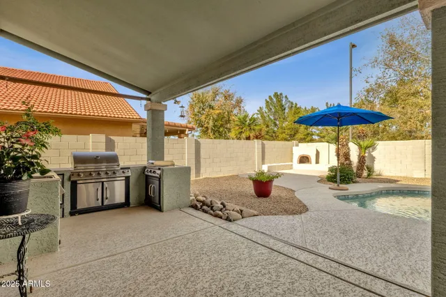 $739,900 | 1678 East Rawhide Street, Gilbert, AZ 85296
