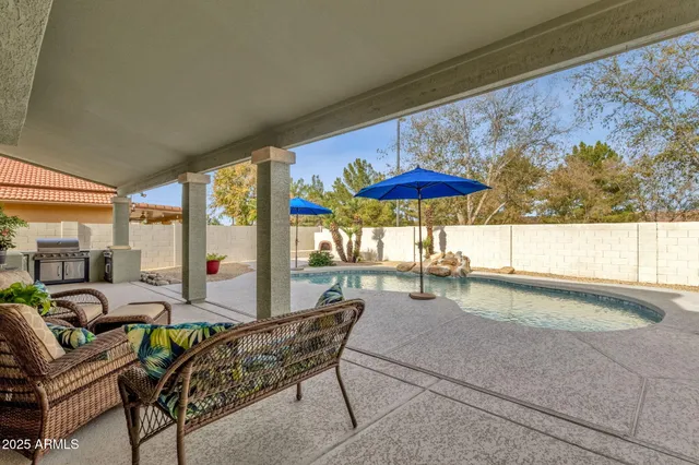 $739,900 | 1678 East Rawhide Street, Gilbert, AZ 85296