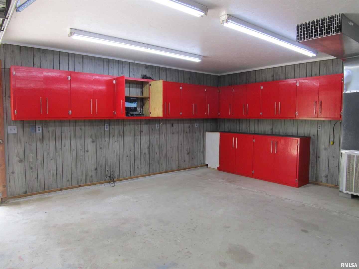 1253 County Road 800 East Carmi, IL 62821 - Photo 41 of 51