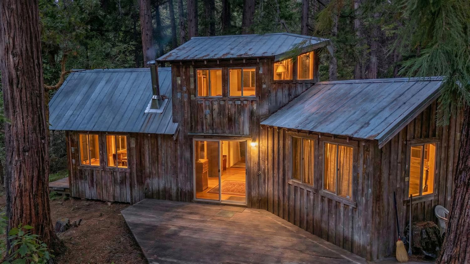 14138 La Porte Road Strawberry Valley, CA 95981 - Photo 6 of 61