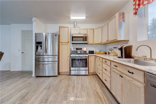 $675,000 | 14504 52nd Place West, Edmonds, WA 98026